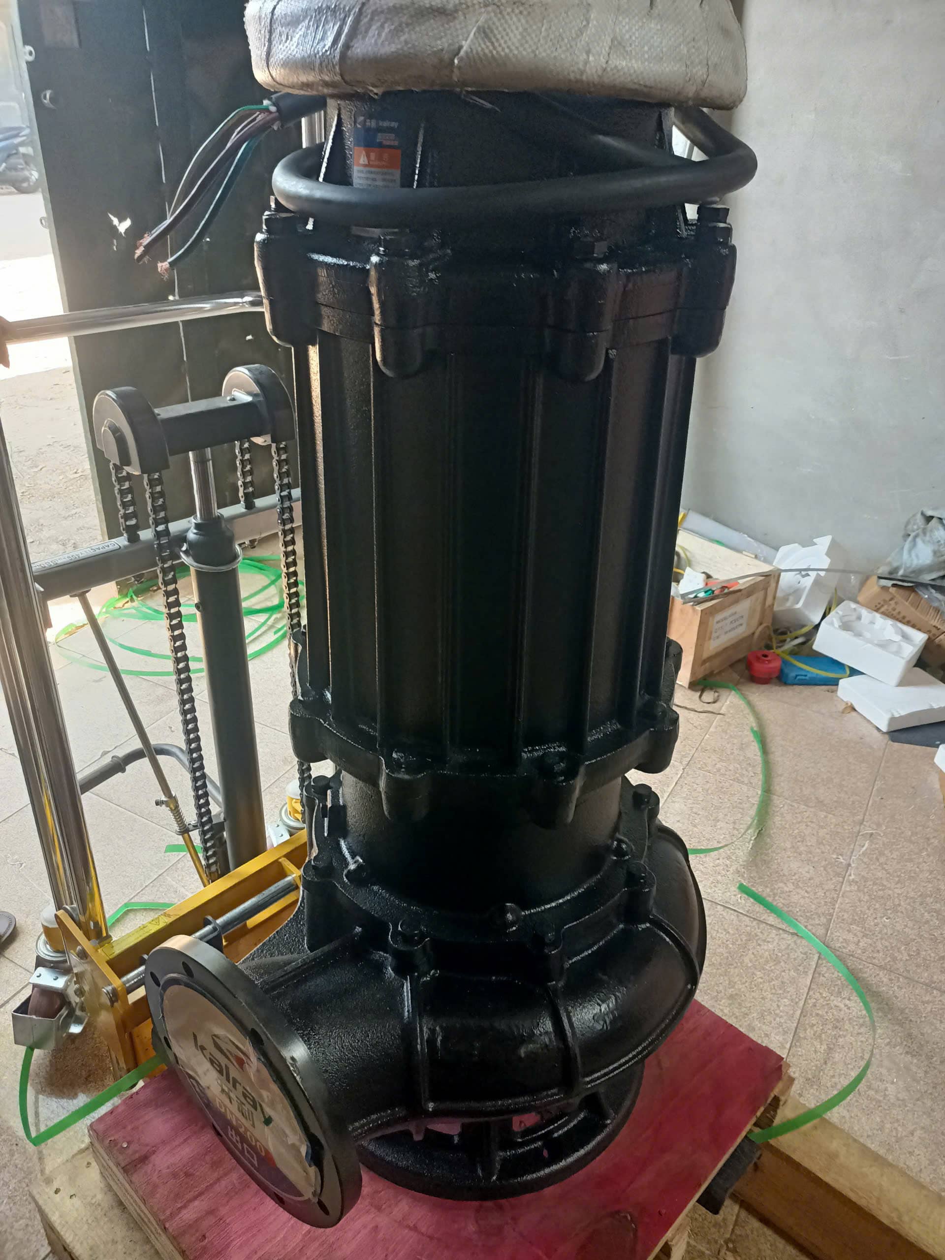 Bơm Chìm Nước Thải Saverti 100WQ110-10-5.5